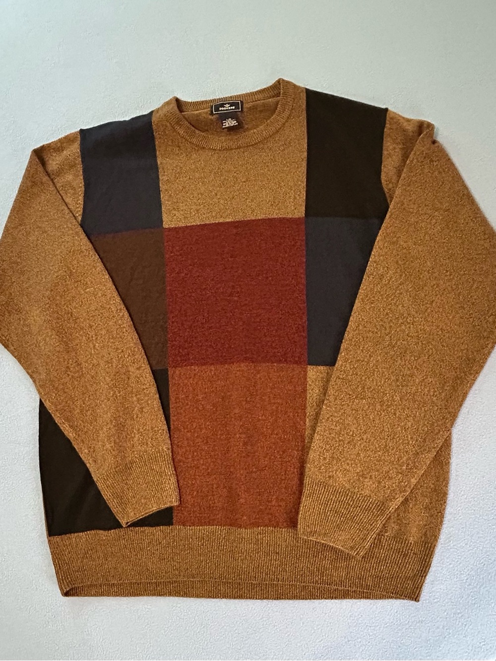 Dockers Men’s Colorblock Crewneck Sweater in Rust, Brown and Navy